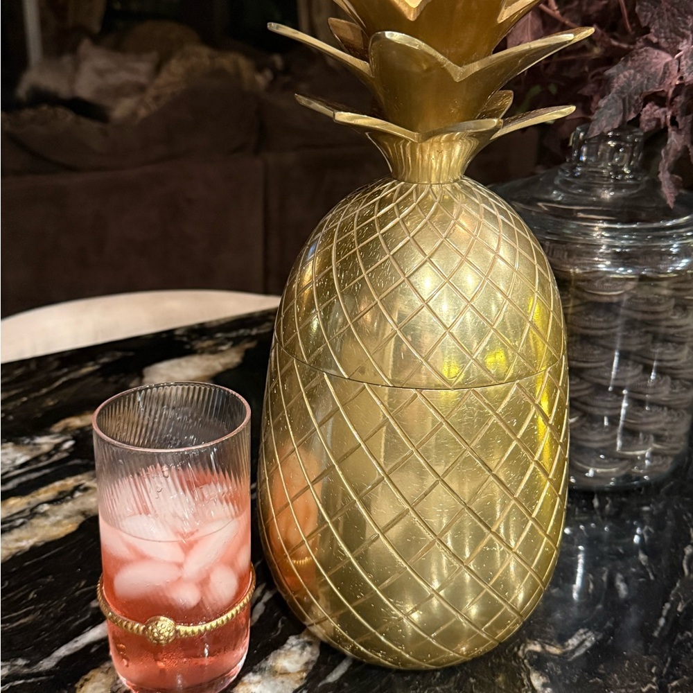 Vintage massive gold brass Pineapple statue w/ hidden cocktail shaker, bar ready